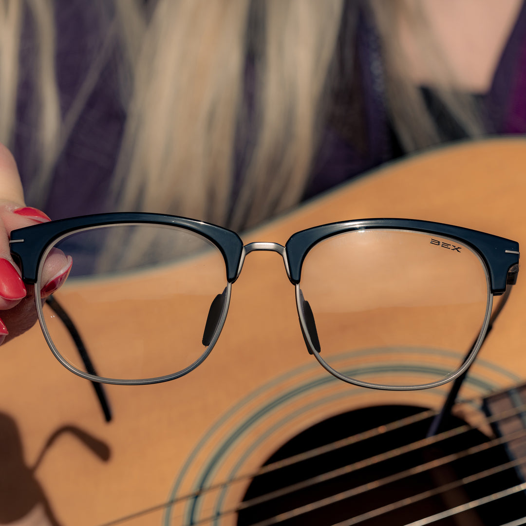 #color_polished-black-silver-clear